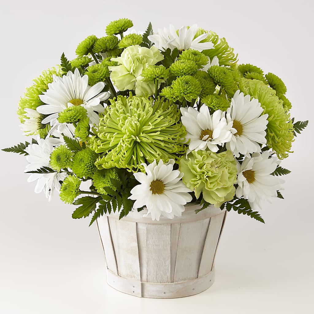 Lucky Charm Basket (Standard) – AMCS FLOWERS & PERSONAL SERVICES LLC, Chesapeake VA