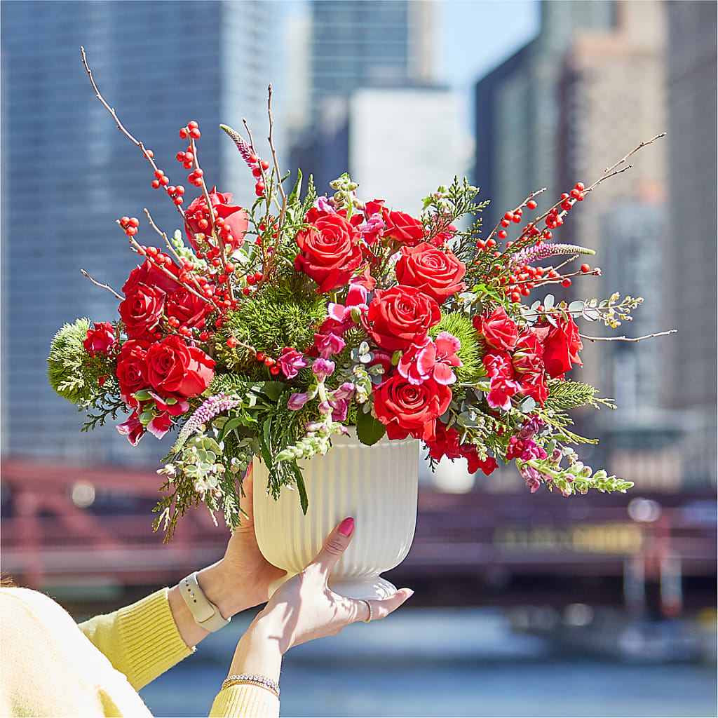 Big Red Bow Bouquet – AMCS FLOWERS & PERSONAL SERVICES LLC, Chesapeake VA