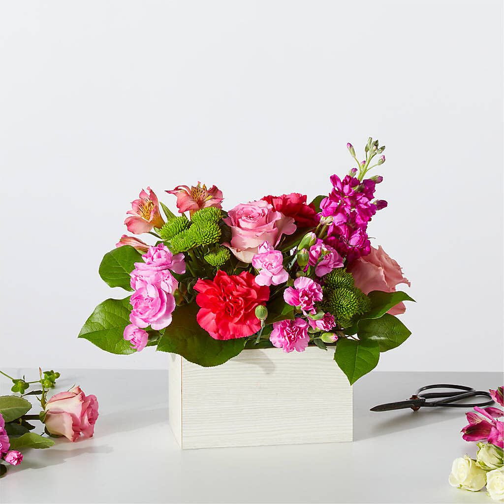Sweetberry Box – A Florist Original – AMCS FLOWERS & PERSONAL SERVICES LLC, Chesapeake VA