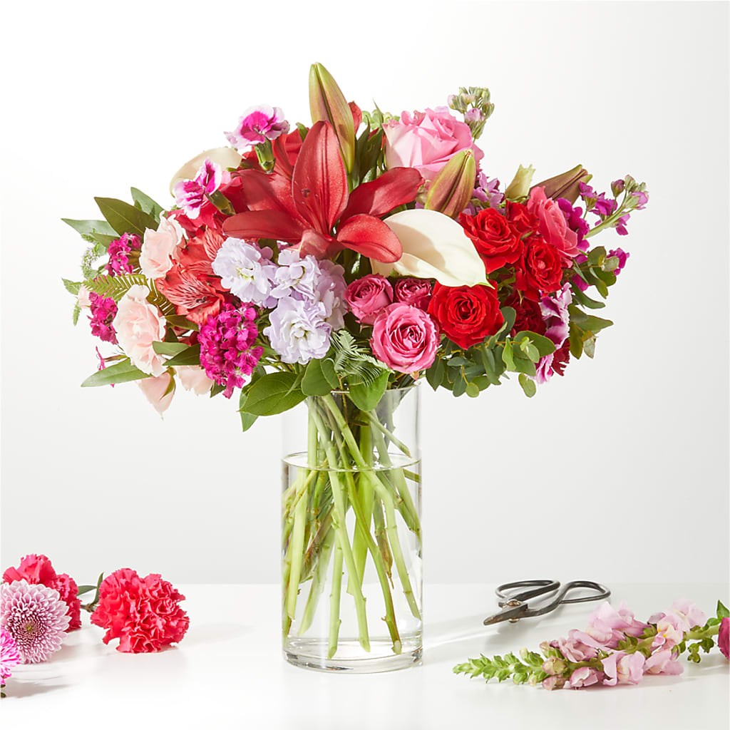 Swooning Over You - A Luxury Florist Original – AMCS FLOWERS & PERSONAL SERVICES LLC, Chesapeake VA