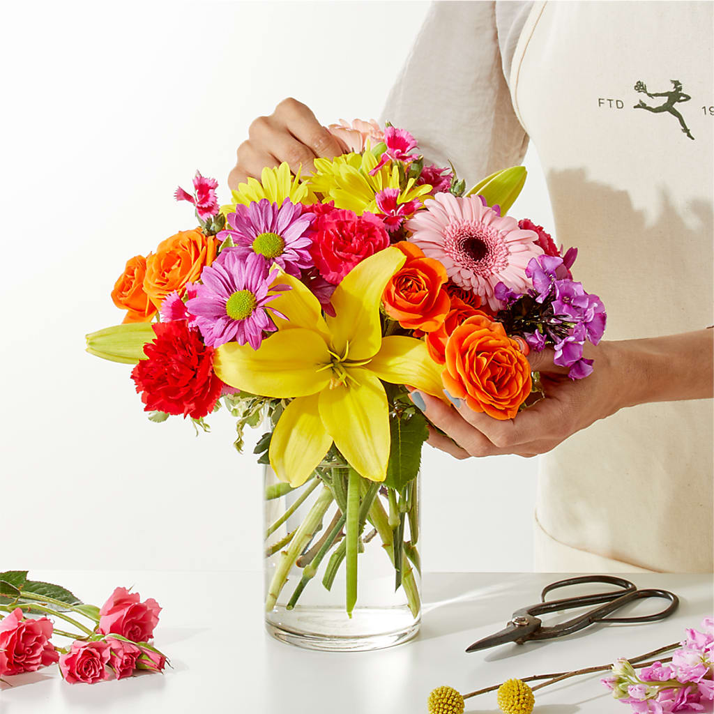 Cue the Confetti - A Florist Original – AMCS FLOWERS & PERSONAL SERVICES LLC, Chesapeake VA
