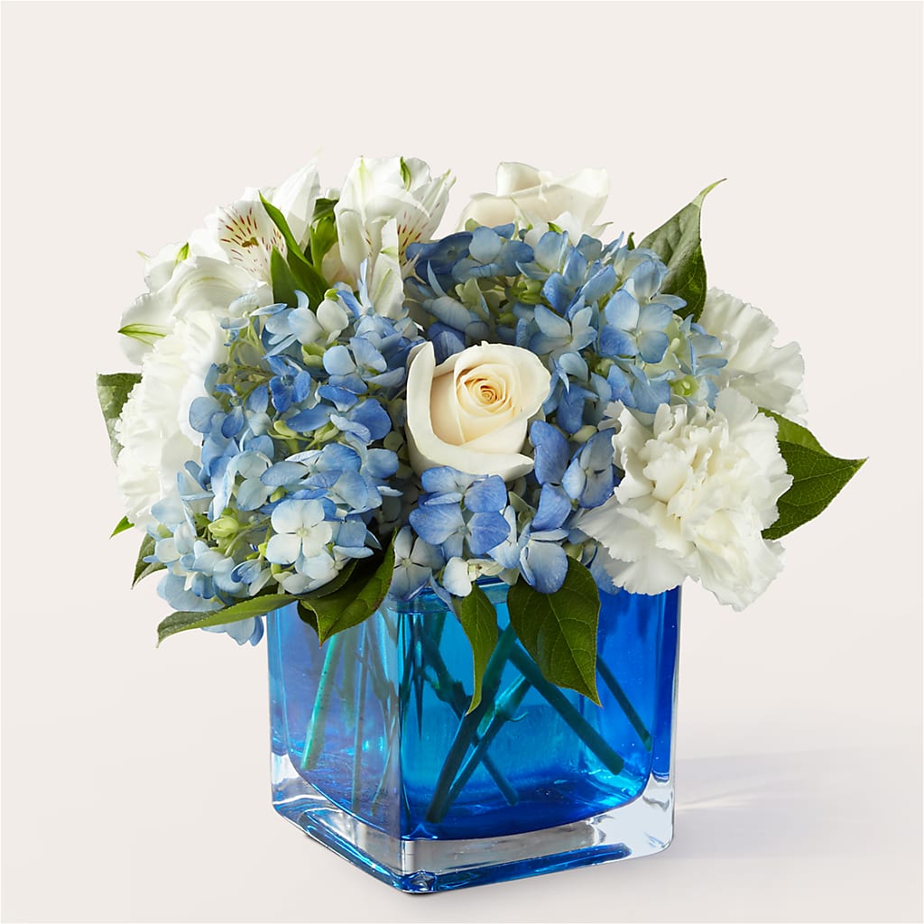 Soothing Waters Bouquet – AMCS FLOWERS & PERSONAL SERVICES LLC, Chesapeake VA