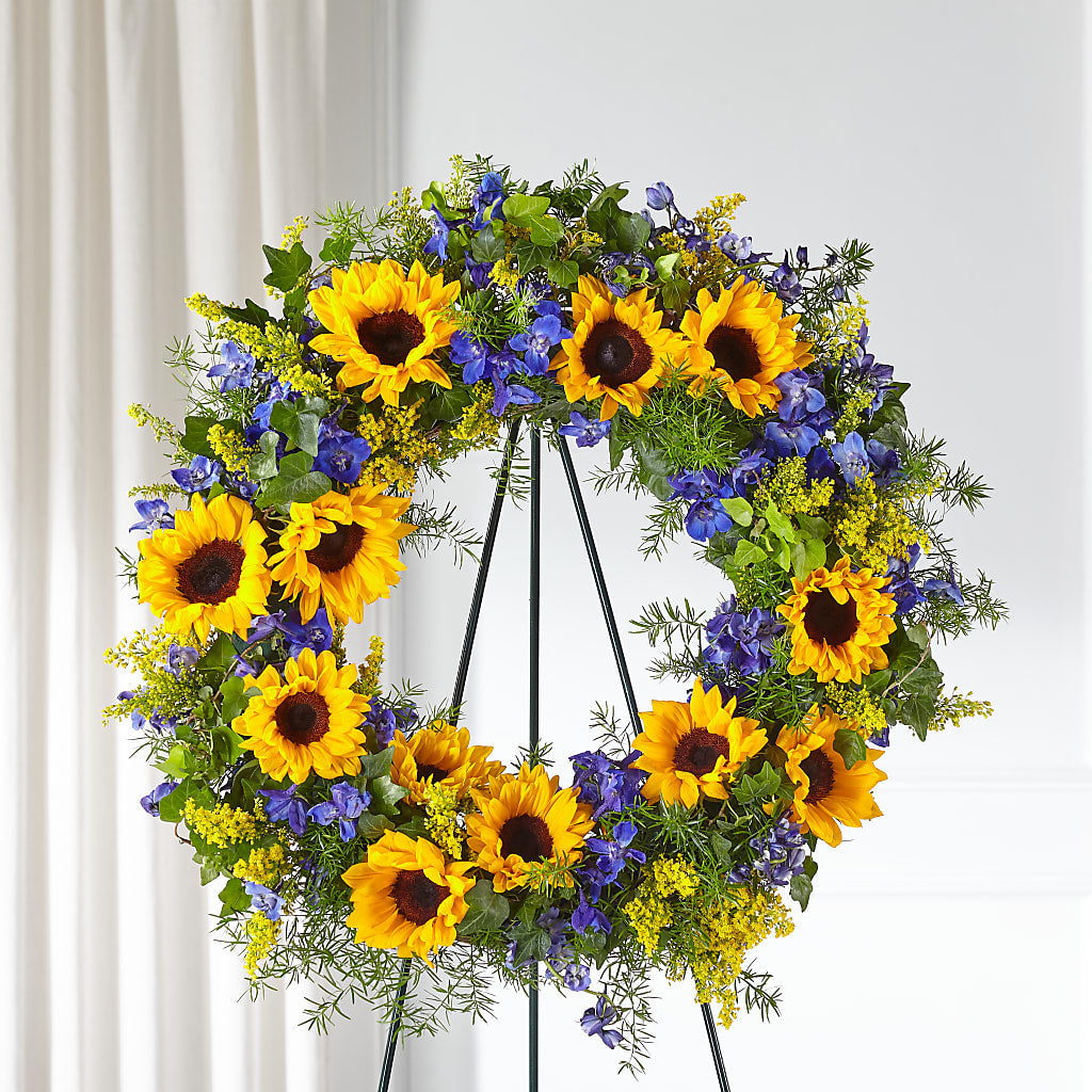 Bright Rays Wreath – AMCS FLOWERS & PERSONAL SERVICES LLC, Chesapeake VA