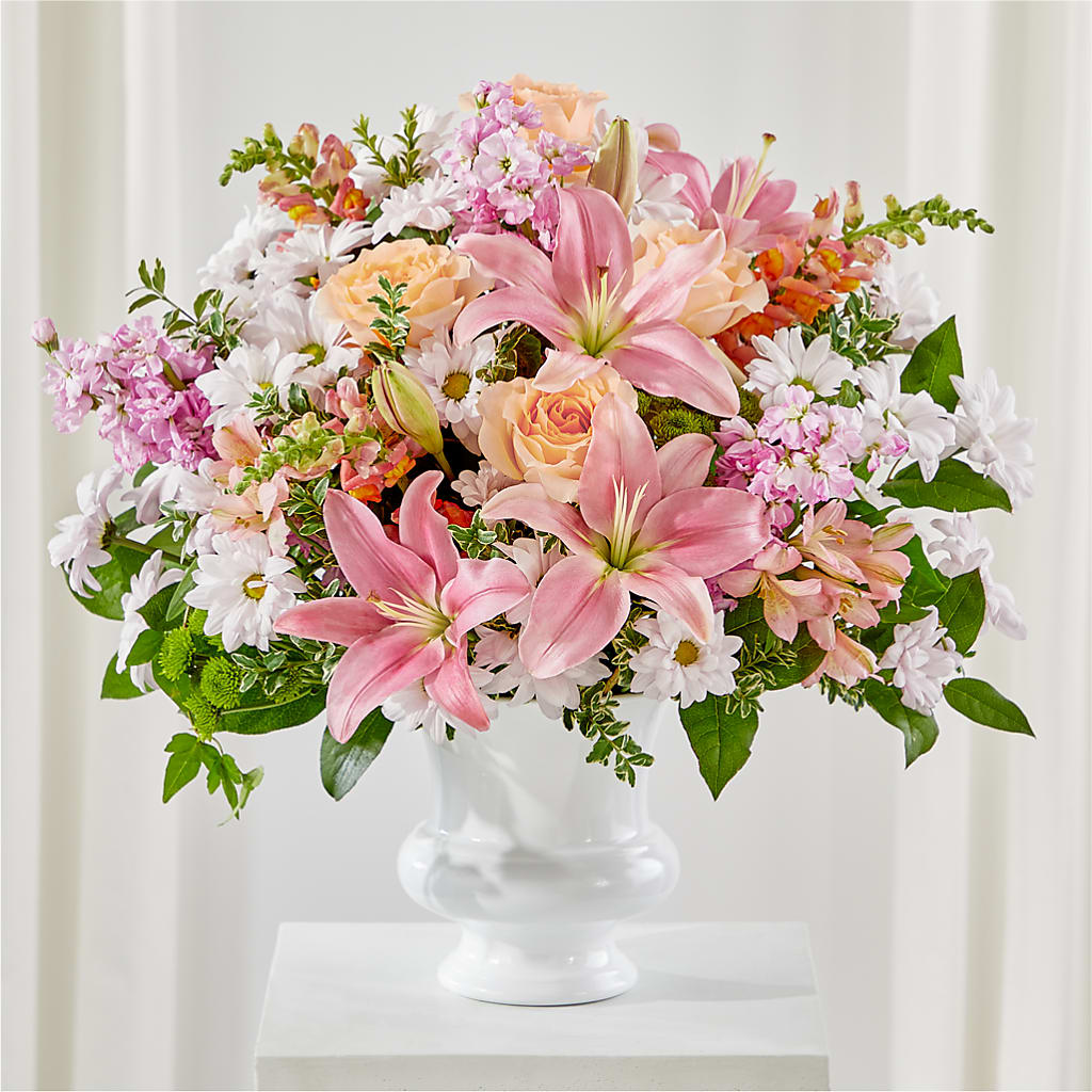 Heartfelt Gesture Urn Arrangement – AMCS FLOWERS & PERSONAL SERVICES LLC, Chesapeake VA