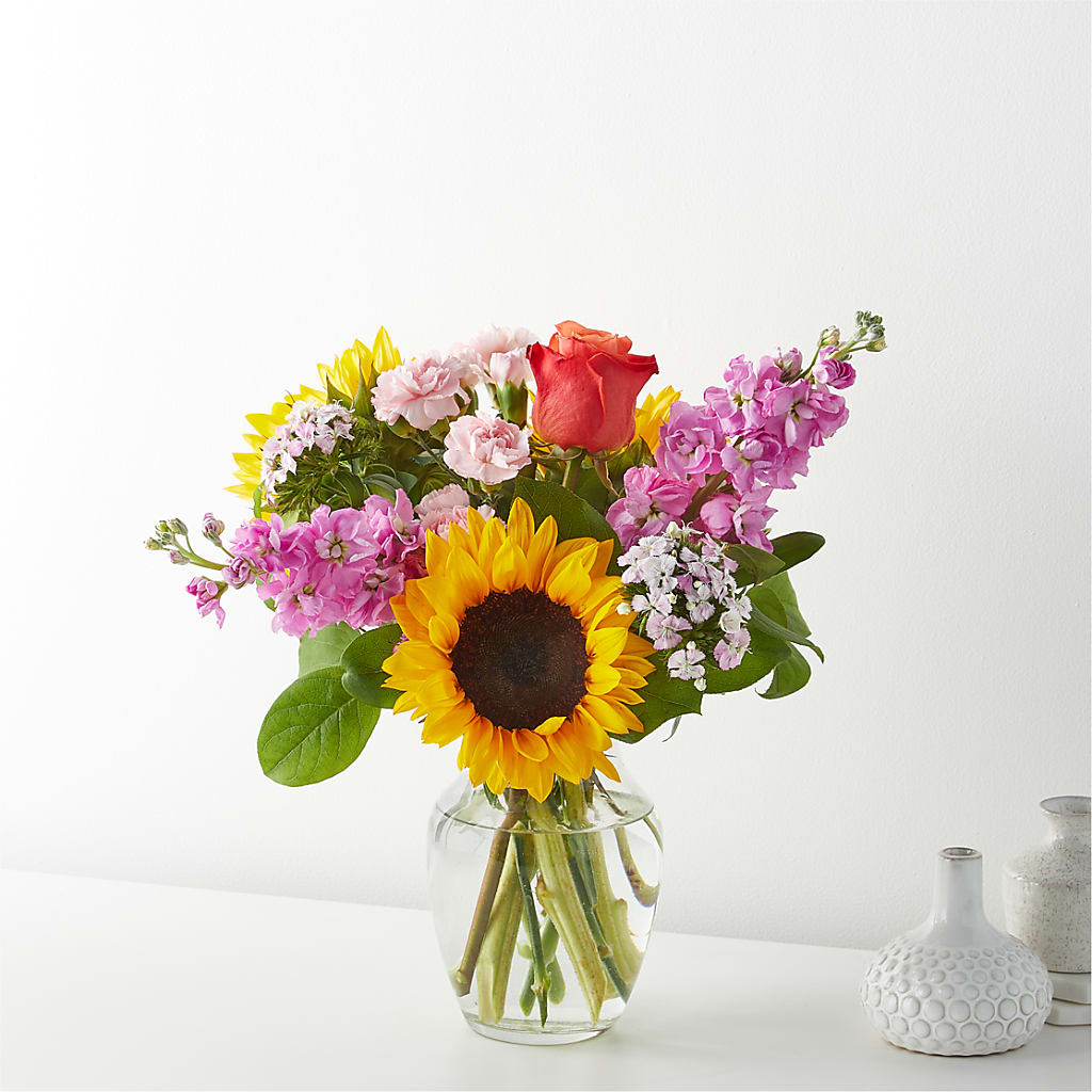 Yellow Brick Road Bouquet – AMCS FLOWERS & PERSONAL SERVICES LLC, Chesapeake VA