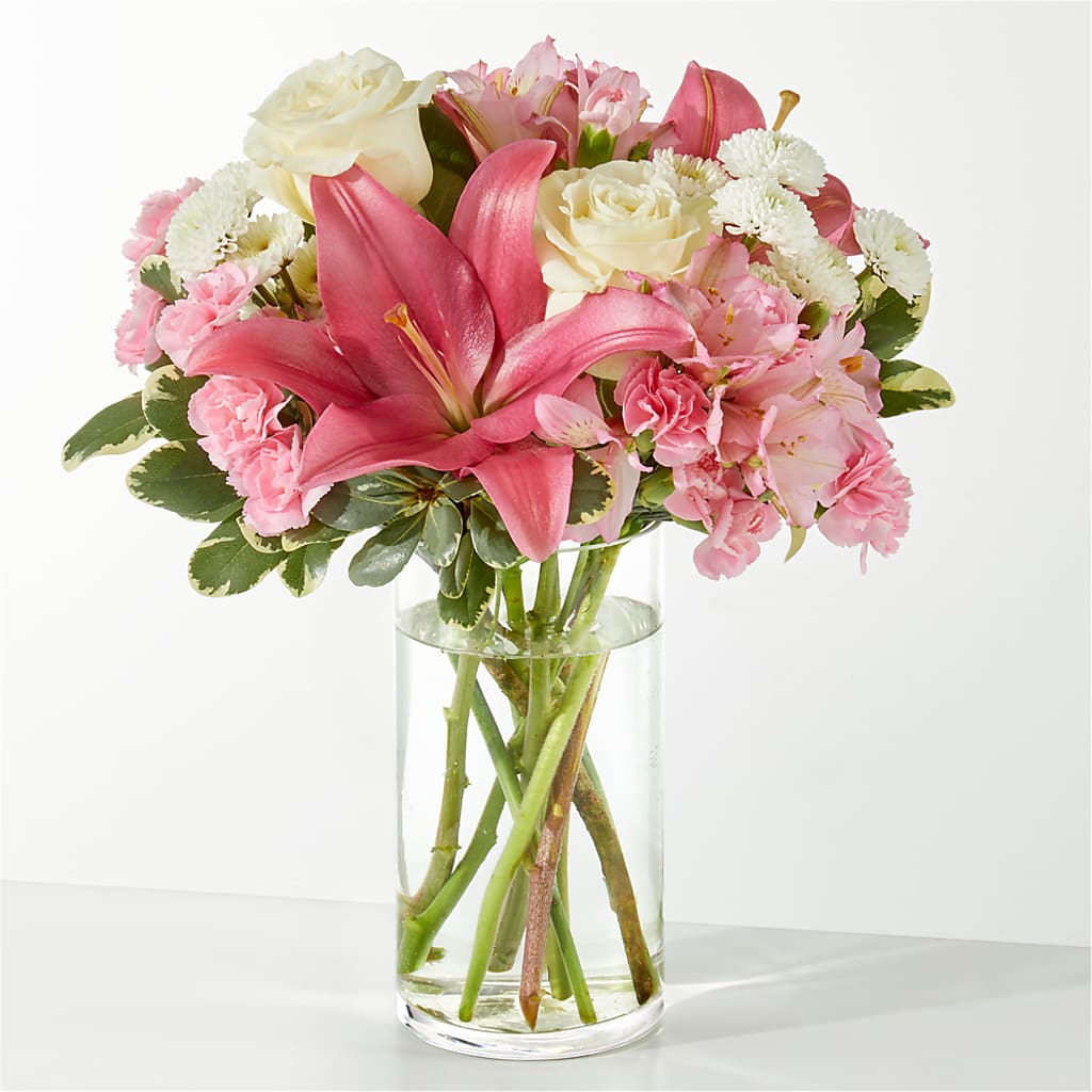 Piece of Cake Bouquet – AMCS FLOWERS & PERSONAL SERVICES LLC, Chesapeake VA