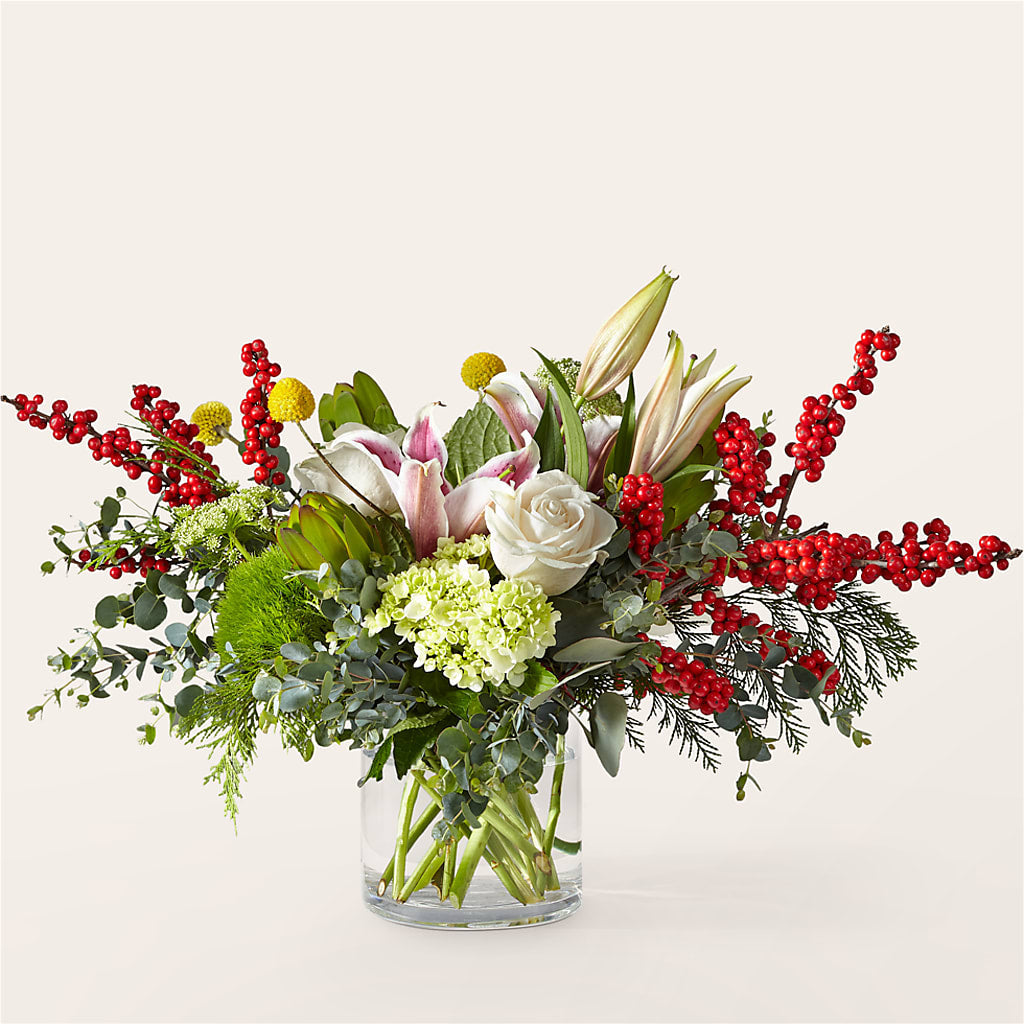 Berry & Bright Bouquet – AMCS FLOWERS & PERSONAL SERVICES LLC, Chesapeake VA