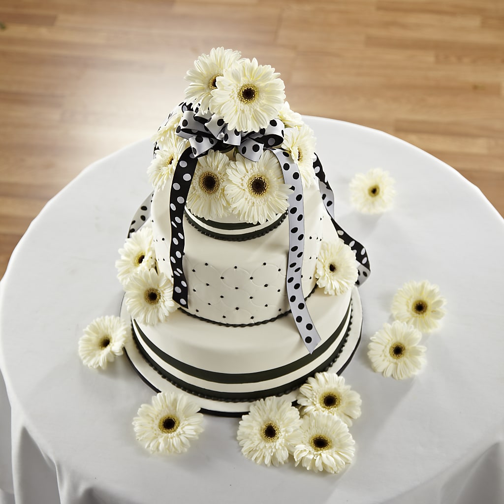 Simple Sophistication Cake Décor – AMCS FLOWERS & PERSONAL SERVICES LLC, Chesapeake VA
