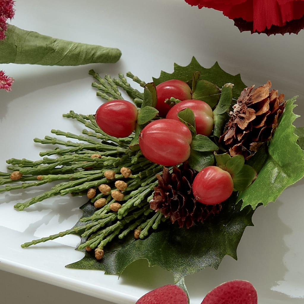 Red Berry Boutonniere – AMCS FLOWERS & PERSONAL SERVICES LLC, Chesapeake VA