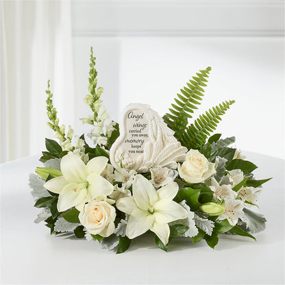 Holding You Close Arrangement – AMCS FLOWERS & PERSONAL SERVICES LLC, Chesapeake VA