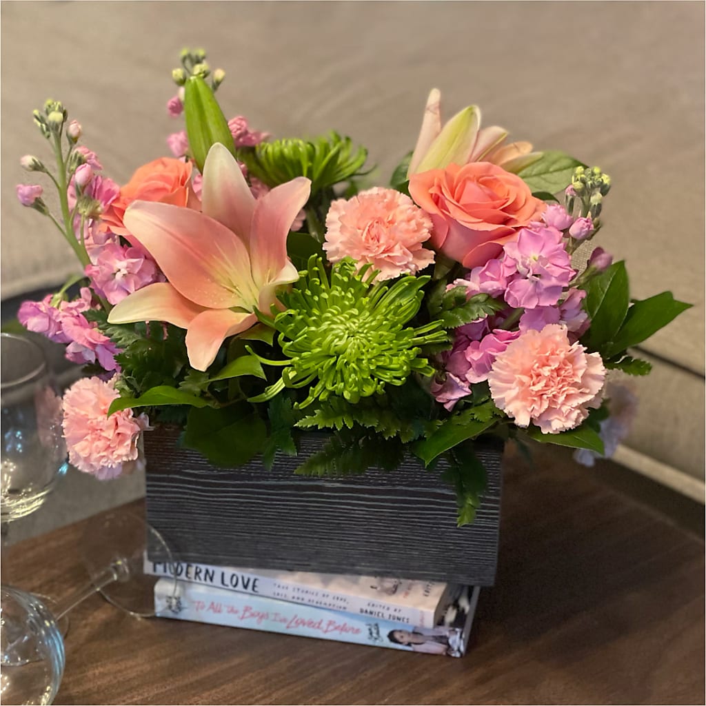 Beautiful Spirit Basket – AMCS FLOWERS & PERSONAL SERVICES LLC, Chesapeake VA