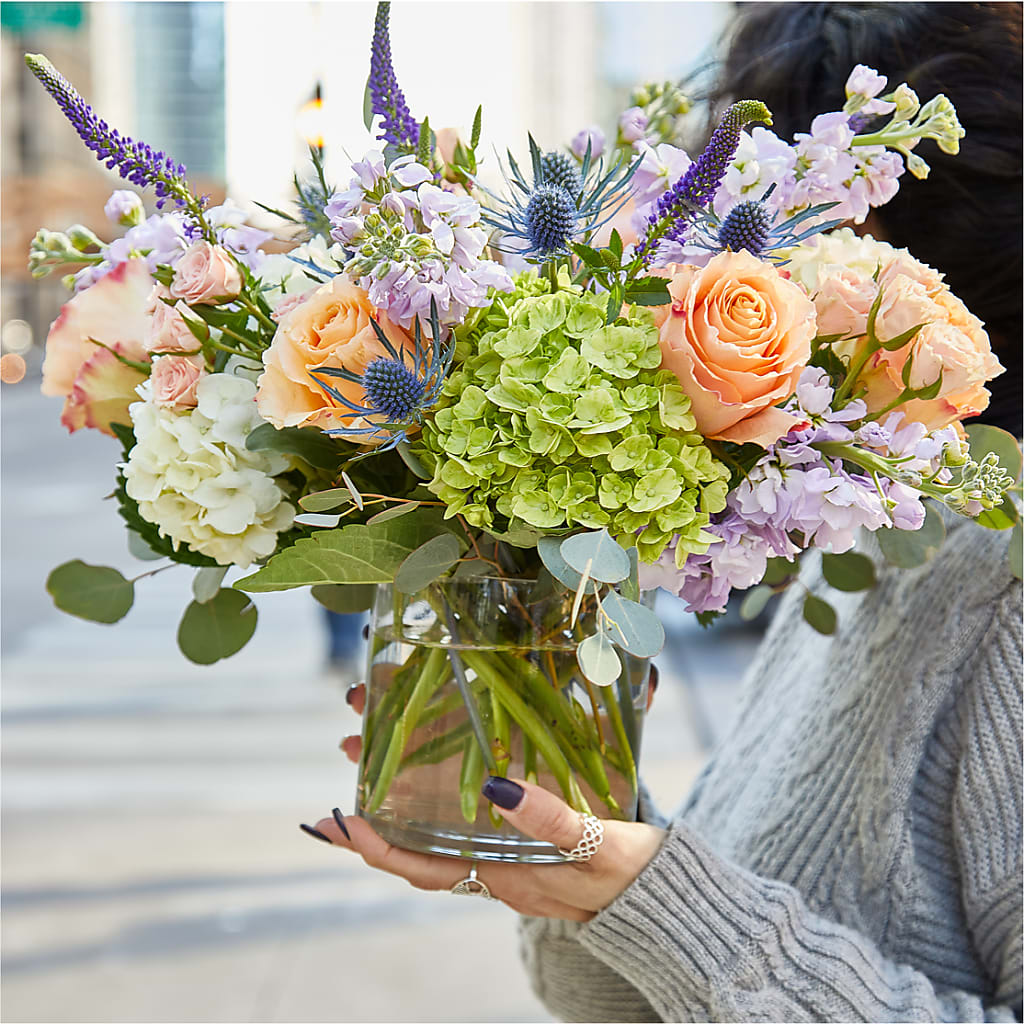 Porch Swing Bouquet – AMCS FLOWERS & PERSONAL SERVICES LLC, Chesapeake VA