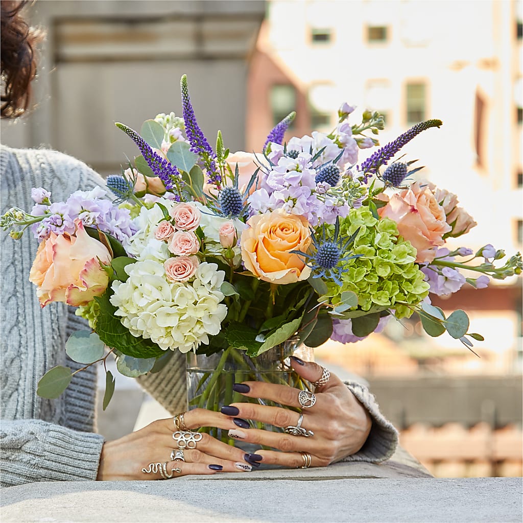 Porch Swing Bouquet – AMCS FLOWERS & PERSONAL SERVICES LLC, Chesapeake VA