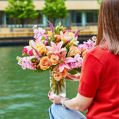 Bisous Bouquet – AMCS FLOWERS & PERSONAL SERVICES LLC, Chesapeake VA