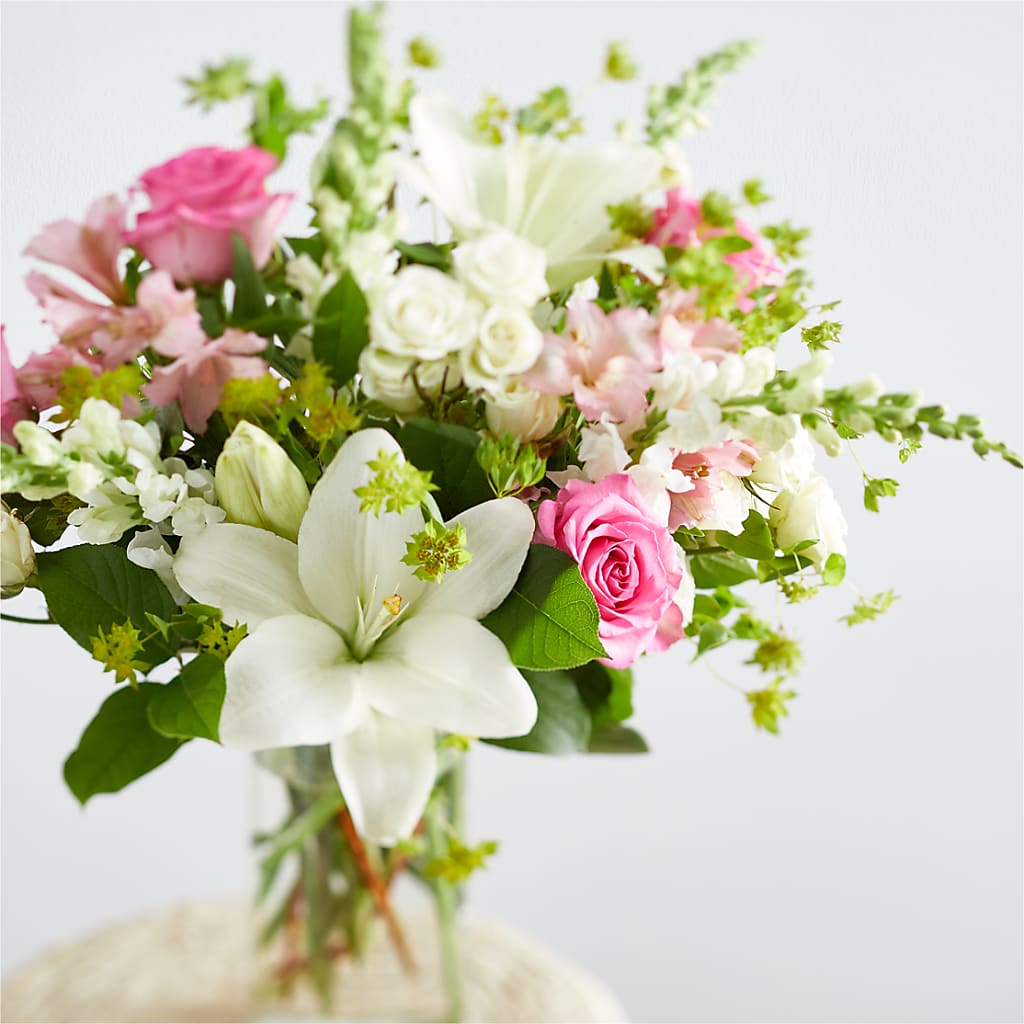 Fondly Bouquet – AMCS FLOWERS & PERSONAL SERVICES LLC, Chesapeake VA