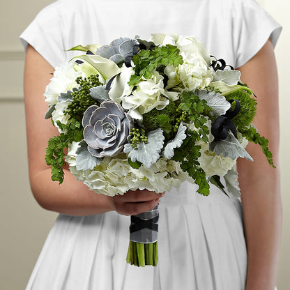 Sweet Innocence Bouquet – AMCS FLOWERS & PERSONAL SERVICES LLC, Chesapeake VA